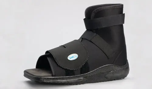 Slimline Cast Boot Black Sq. Toe Extra-Small Adult