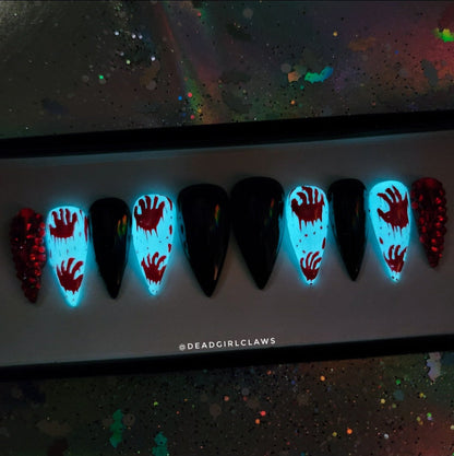 Crime Scene Press on Nail Set (Glow in the Dark)